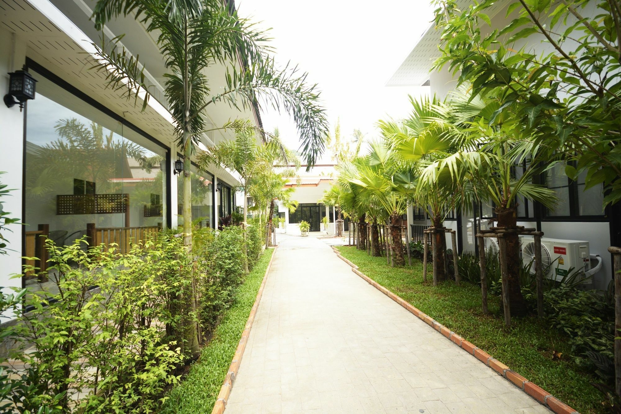 Albergue Irest Ao Nang Seafront Exterior foto