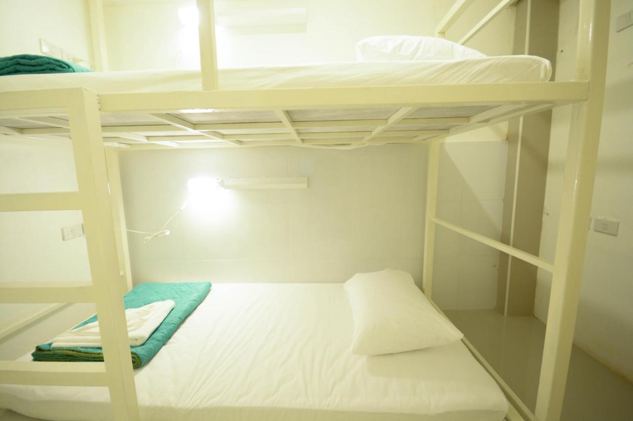 Albergue Irest Ao Nang Seafront Exterior foto